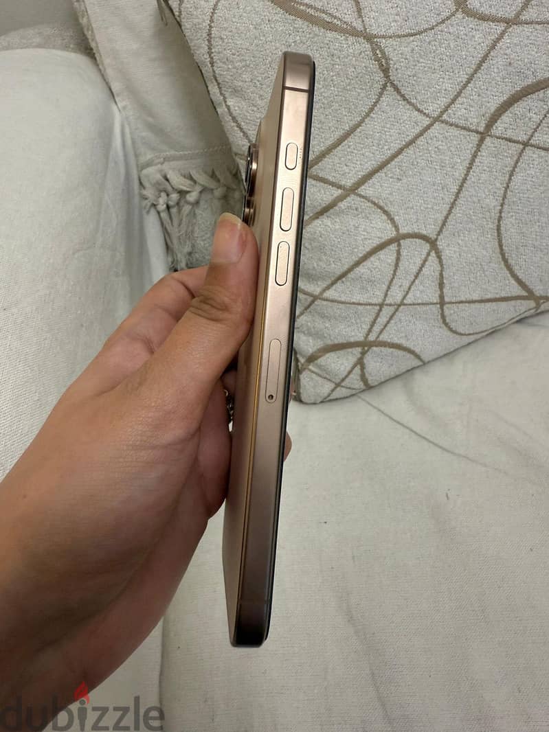 iPhone 16 pro max 2