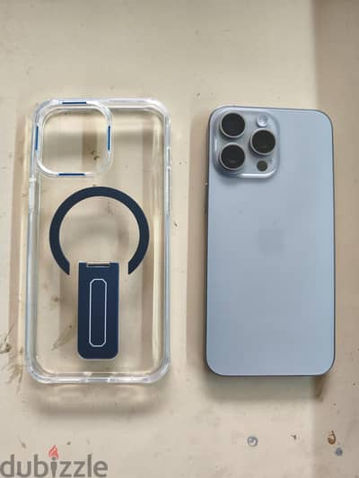 i phone 15 pro max 256 like new with box