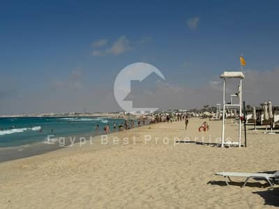 فيلا صف أول – تشطيب كامل بحديقة خاصة، وبمقدم 10% فقط وتقسيط مريح لحد 10 سنين.