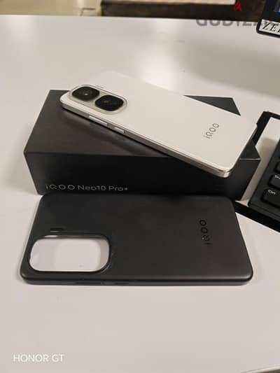 Vivo iqoo 10 pro plus