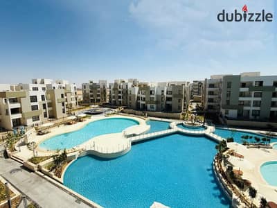 شاليه ٣٣ م للبيع فى زهره الساحل الشمالى من النماذج النادره بسعر قديم فيو مباشر على حمام السباحه استلام فورى