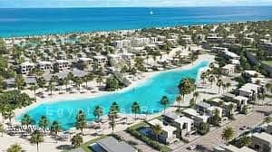 شاليه كامل التشطيب بالتكيفات في رأس الحكمة بإطلالة مباشرة على البحر، مع إمكانية التقسيط حتى 10 سنوات.