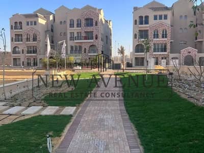 تاون هاوس بأسانسير موقع مميز بڤيو على  مساحات خضراء جاهز للاستلام في جرين سكوير مستقبل سيتي Green Square Mostakbal City