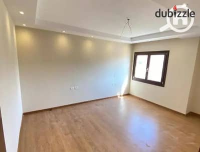 Receive a fully finished duplex with a rooftop terrace and a view of the Pyramids in Pyramids Heights Compound, near New Giza.