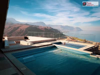 ستوديو  للبيع على البحر seaview في ابراج العين السخنة في il monte galala ,فيو بانوراما