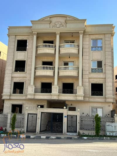 شقة للبيع 250 متر بجاردن 118 متر استلام فوري   بمنطقة اللوتس الجديدة التجمع الخامس el lotus 5th settlement new cairo