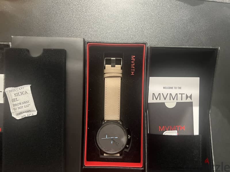 MVMT Chrono Watch Original from USA 3