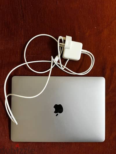 Mac m1 , like new
