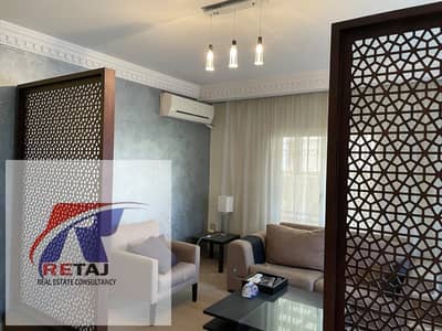 شقه ايجار مفروش في حي فيلات في التجمع الخامس الحي الثالث بتشطيب الترا سوبر لوكس بمساحه 160 متر بسعر 27000 شهريا