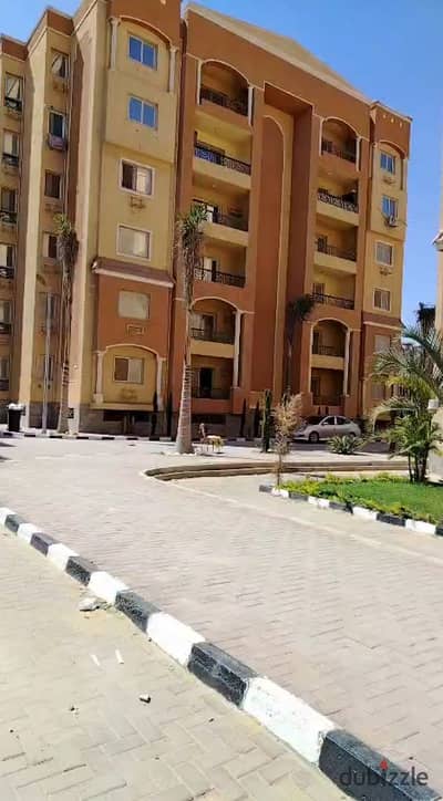 شقة للايجار تشطيب راقي 165 متر - كمبوند الأندلس