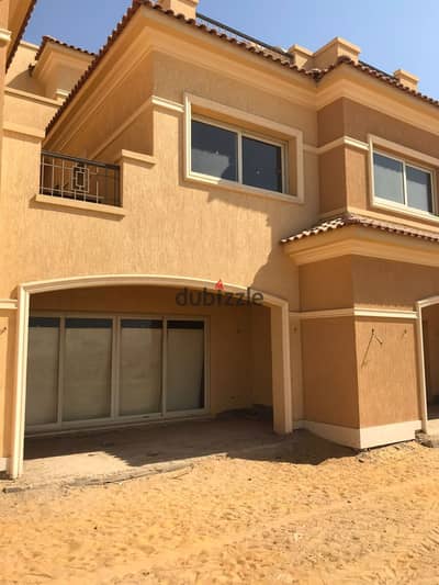 Townhouse for sale at compound Stone park  ready to move  double view  280 sqm core and shell  Includes roof 30 sqm and garden 160 sqm luxury compound