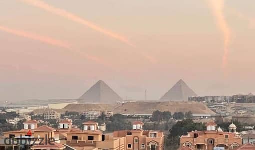 Your house on View of the Pyramids is built and ready for inspection with a daily investment of 150 dollars. Studio for sale in the View of the Pyramids and the Museum.