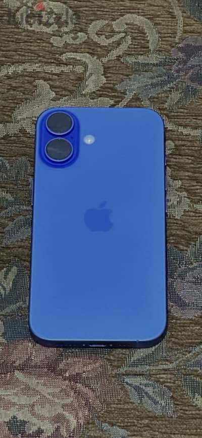 iPhone 16