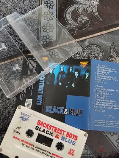  ألبوم Black & Blue (عام 2000) للفريق العالمي Backstreet Boys