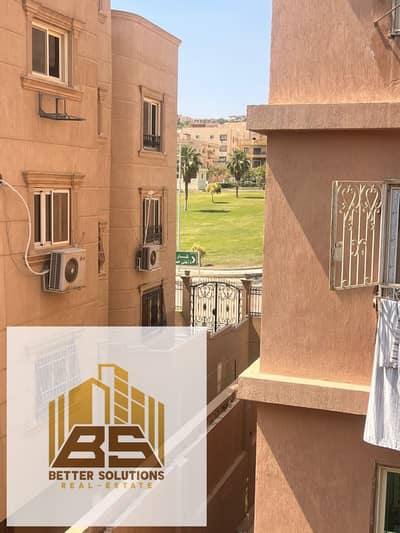 شقه للبيع بمدينة العبور -الحي الخامس - خلف مستشفي فريد حبيب