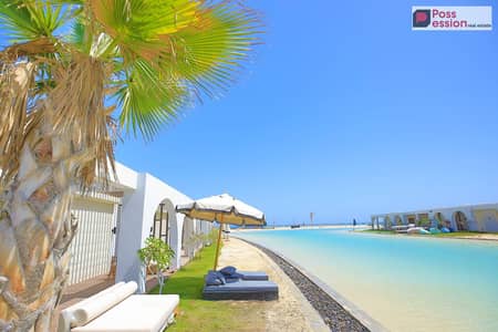 شالية للبيع متشطب بالتكيفات والمطبخ في هاسيندا الساحل الشمالي على البحر sea view