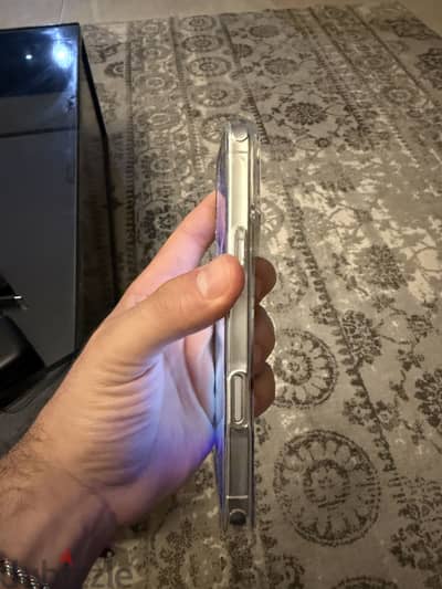 Apple - iPhone 16 Pro Max