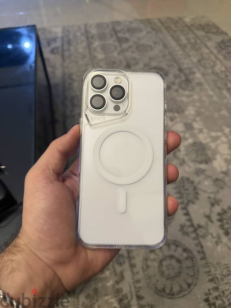 Apple - iPhone 16 Pro Max 5