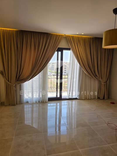 شقة فيو مفتوح على جاردن بالمطبخ والتكييفات للايجار في فيفث سكوير المراسم التجمع الخامس Fifth Square AlMarasem