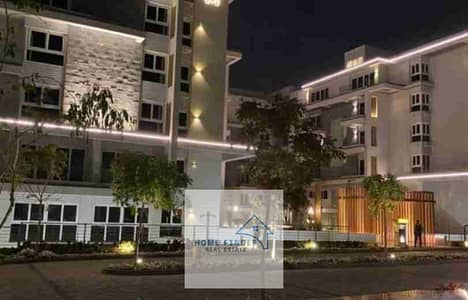 Apartment for sale in Club Park, Mountain View iCity, New Cairo, at an unbeatable price! 235 sq m. Resale price.