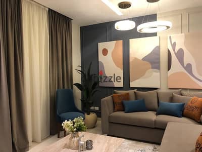 شقة بفرش مودرن و تشطيبات خاصه للإيجار في كومباند Sodic Eastown  القريب من شارع التسعين الجنوبي