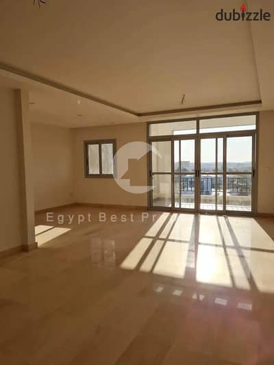 شقة 3 غرف تشطيب فاخر للايجار في كايرو فيستسفال سيتي CFC  Cairo Festival City