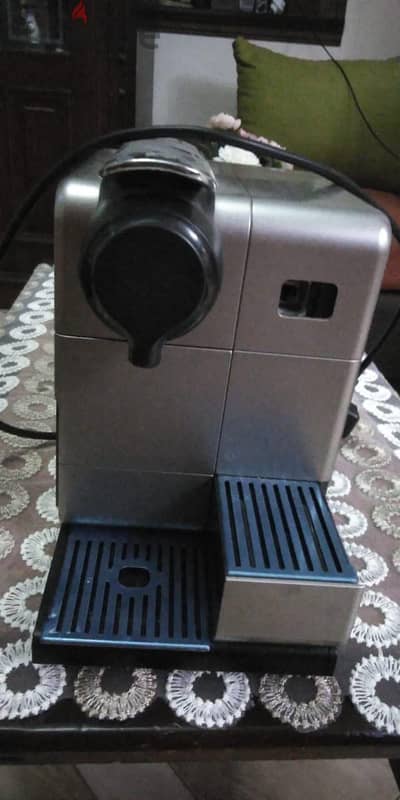 Nespresso F511