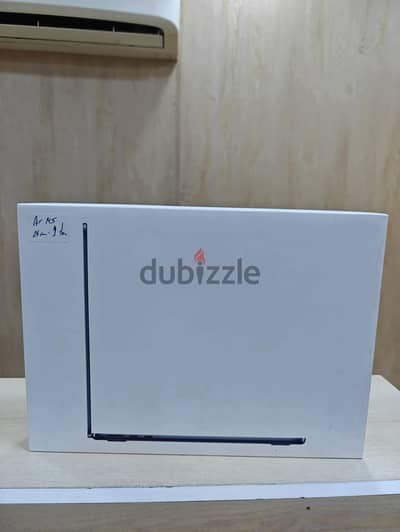 Macbook Air 13inch M5 24ram 1 Tera