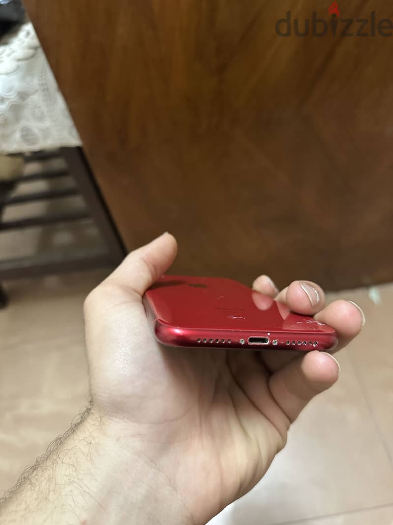 iPhone XR 1