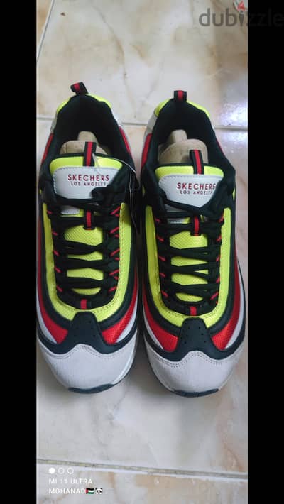 كوتشي SKECHERS
