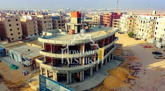 مول الجوهره تاني نمره من محور البلوفارد الرئيسي قدام نيوم اكتوبر محل في الدور الأول علي الوجه المول مساحه44 متر