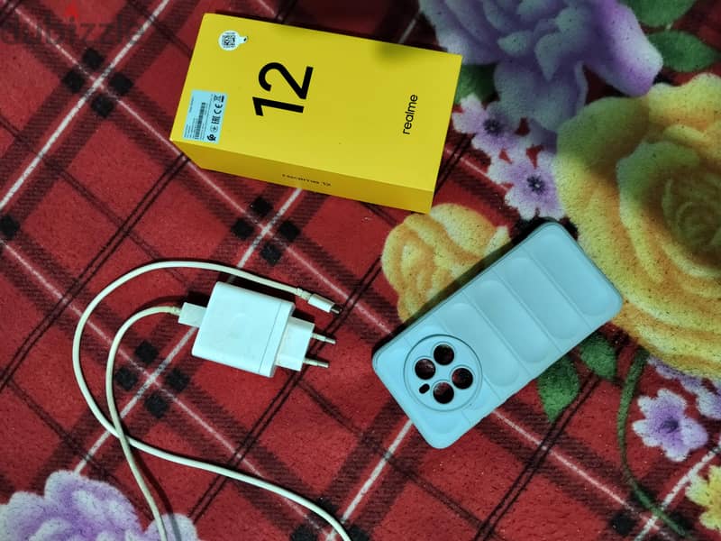 Realme 12 9