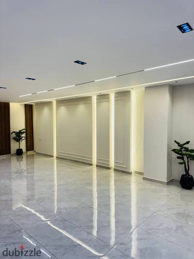 Apartment for sale in West Sumid, Villa Area, area 360 meters + 180 meters garden