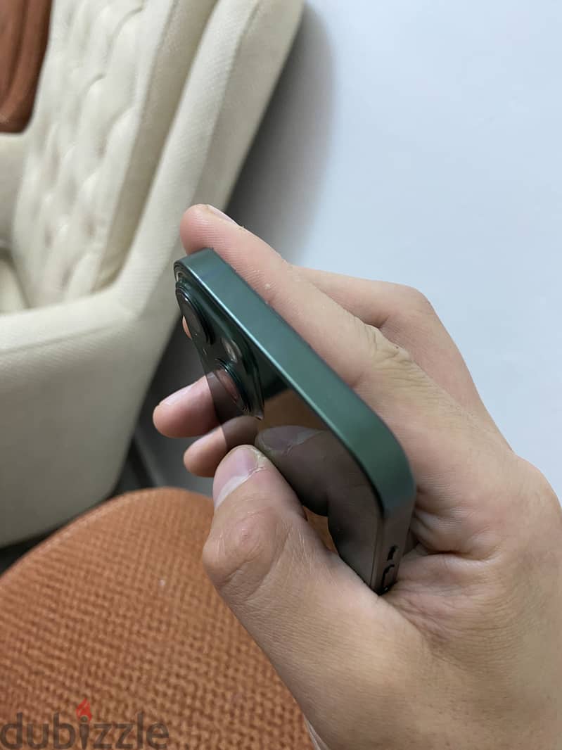 iPhone 13 3