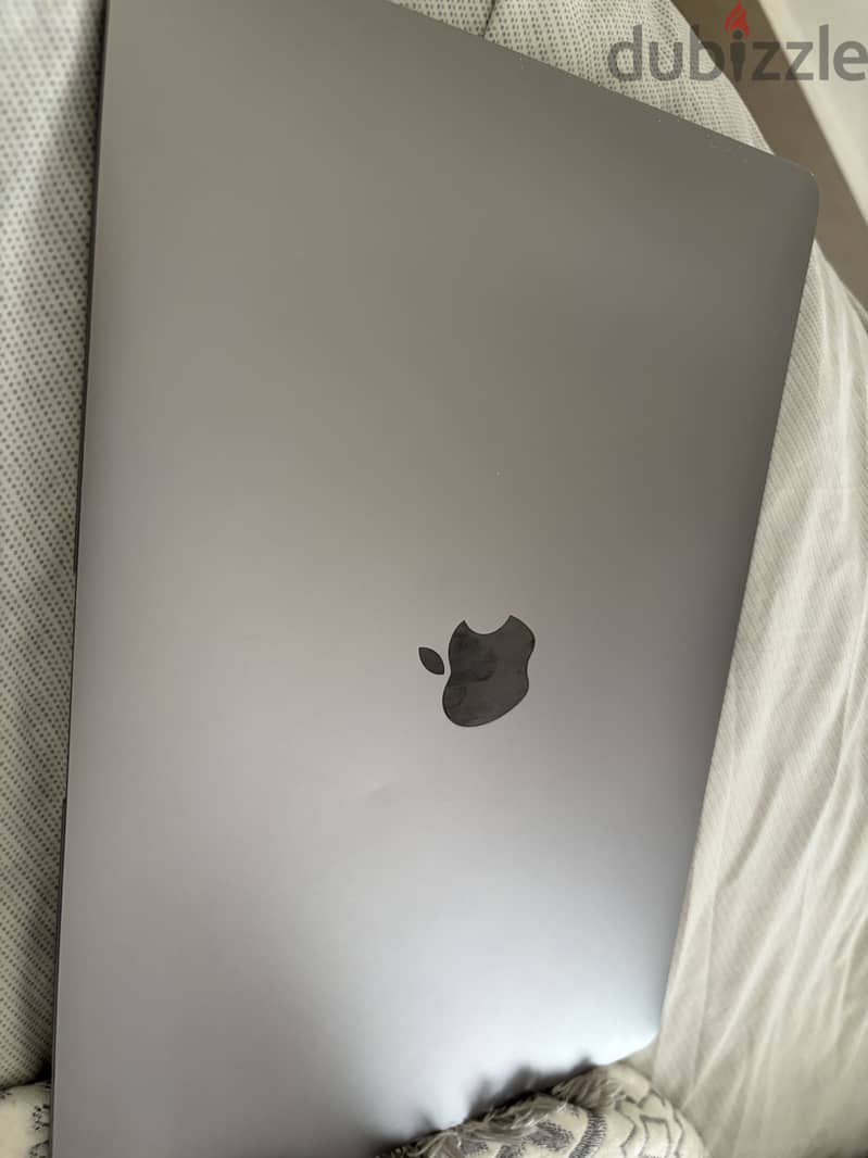 2019 MacBook Air 2