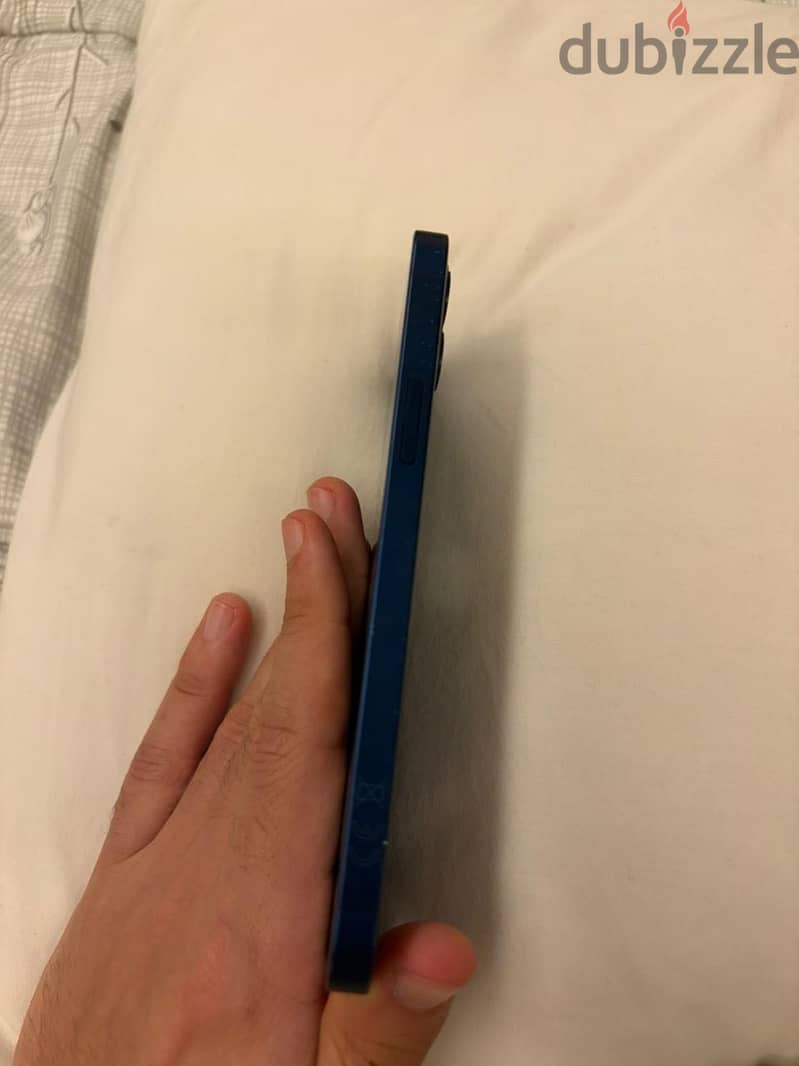 iPhone 12 1