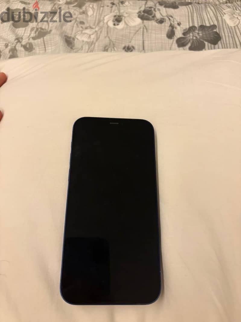 iPhone 12 3
