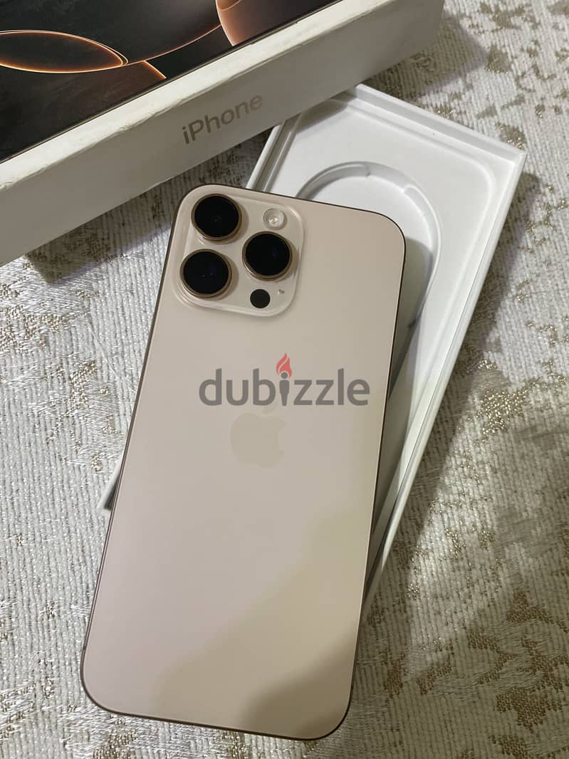 Apple - iPhone 16 Pro Max 3