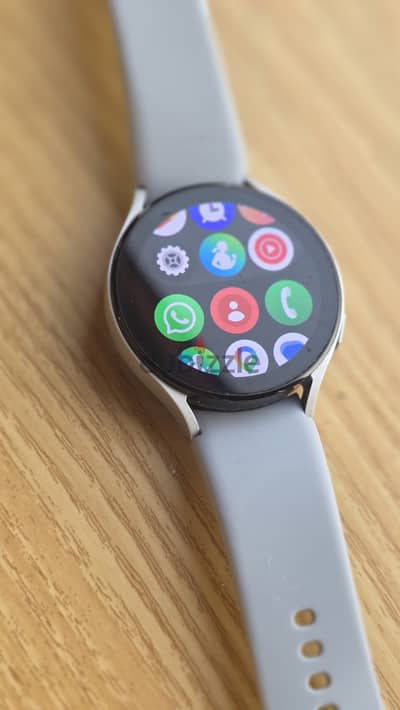 Watch 5 like new