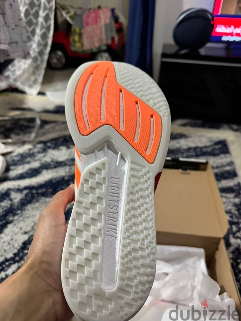 Running Shoes 1
