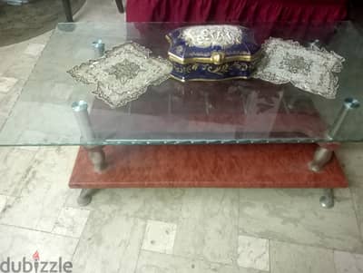 تربيزة انتريه وسط و2 تربيزه صغيرة 01155228757