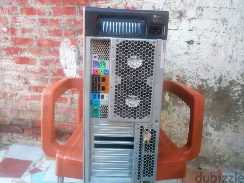HP Z820 Workstation 6