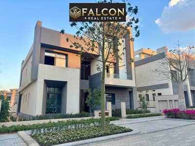 Receive your luxury finished villa directly on the lagoon in a prime location in New Cairo at Saada Compound with a special discount