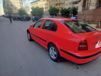 سكودا أوكتافيا 2000