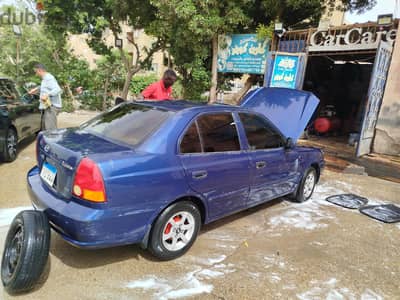هيونداي فيرنا 2010