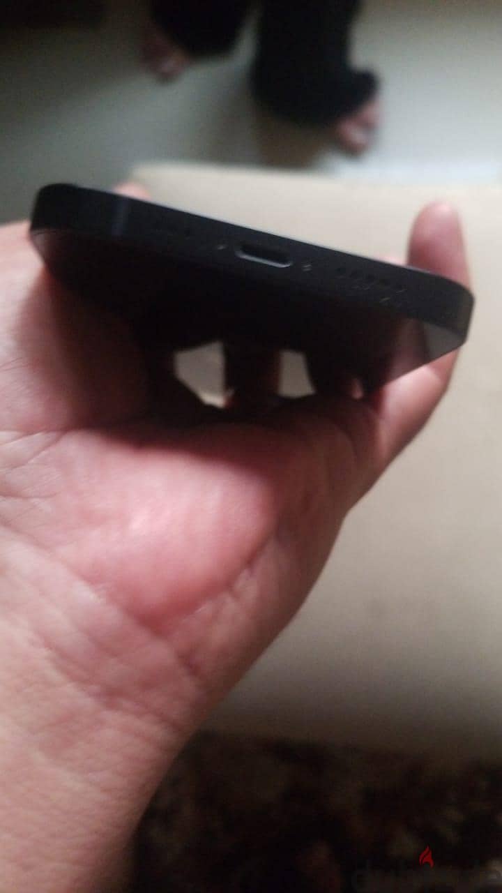 Apple - iPhone 12 2