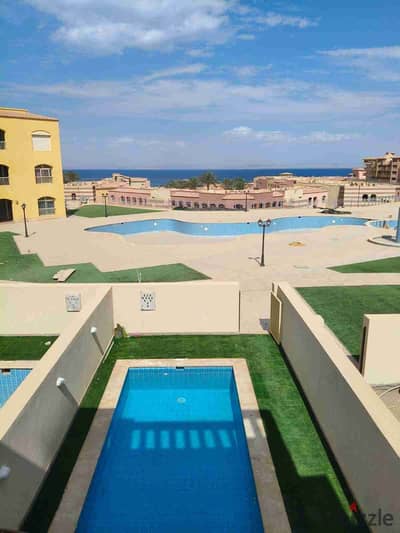 Villa at Porto South Beach with a private basin