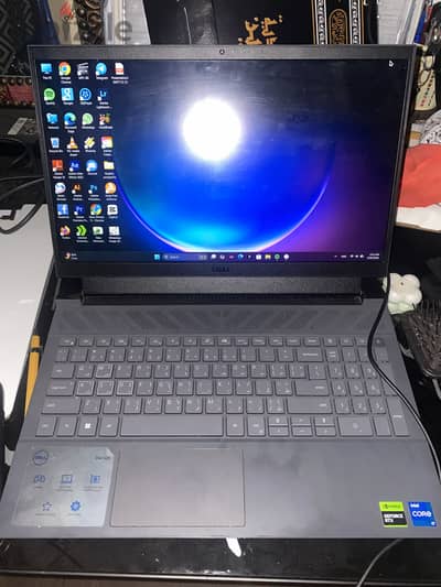 Dell G15 5530.