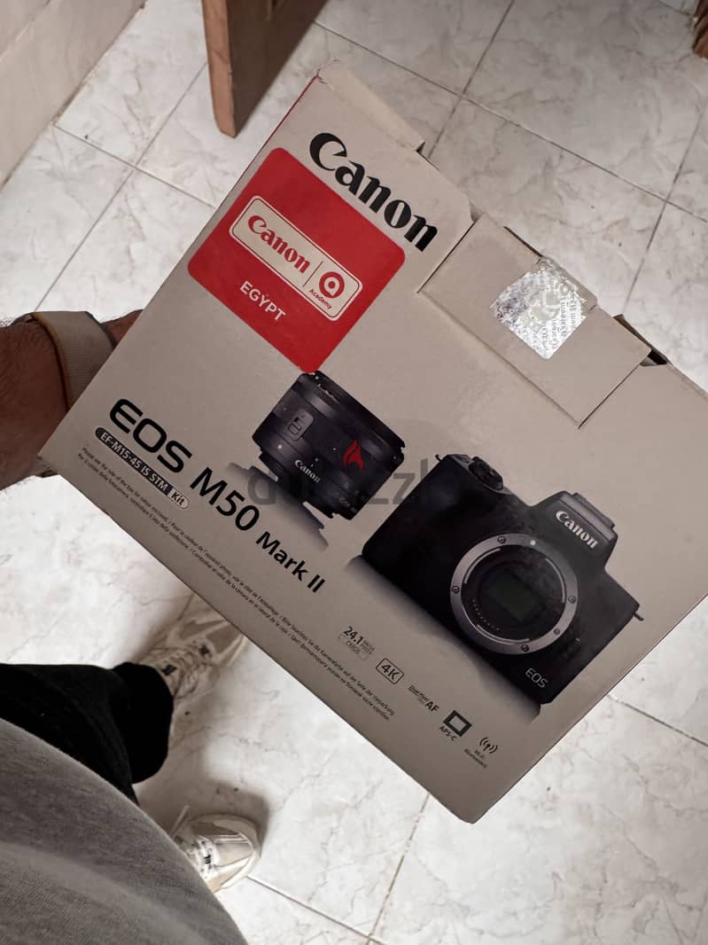 Canon EOS M50 Mark II 4