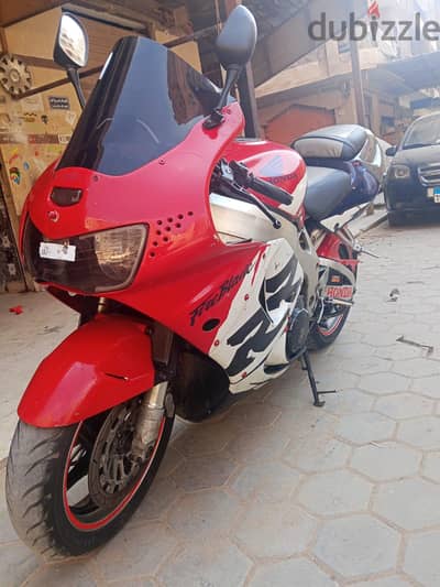 CbR 919 موديل 99